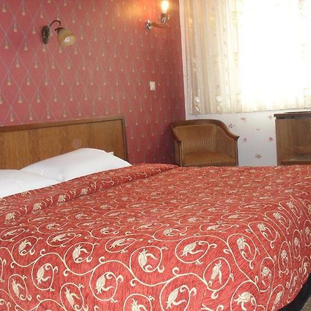 Dilaver Hotel Ερζουρούμ Δωμάτιο φωτογραφία